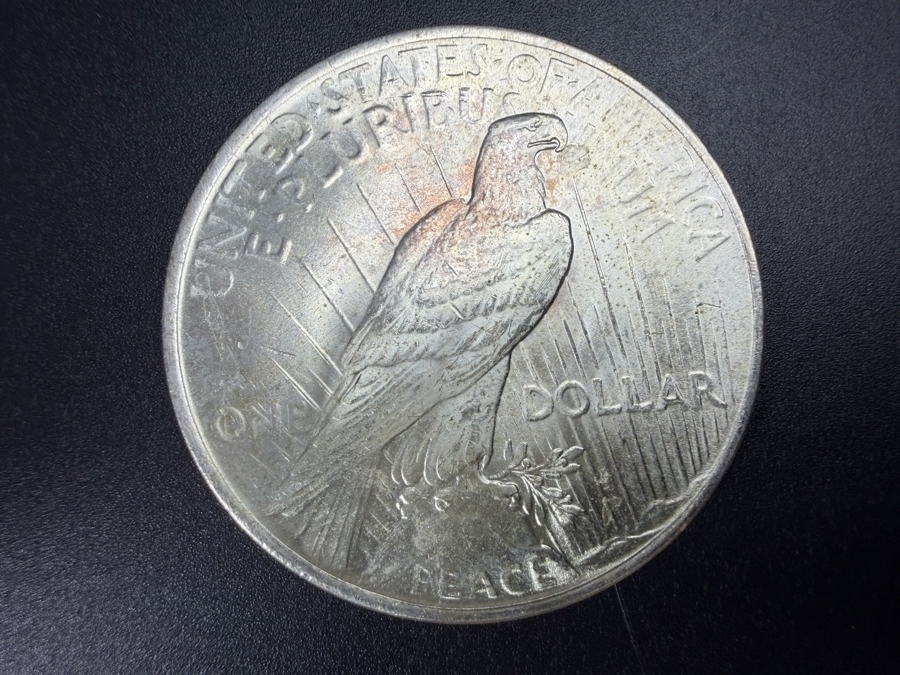 1922 Brilliant Uncirculated Peace Silver Dollar [Photo 3]