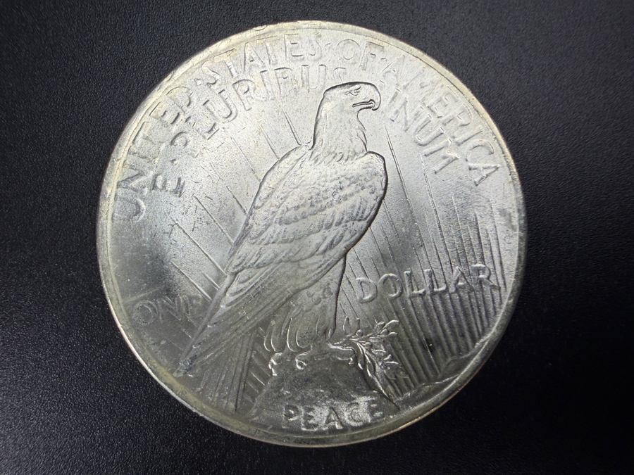 1922 Brilliant Uncirculated Peace Silver Dollar [Photo 3]