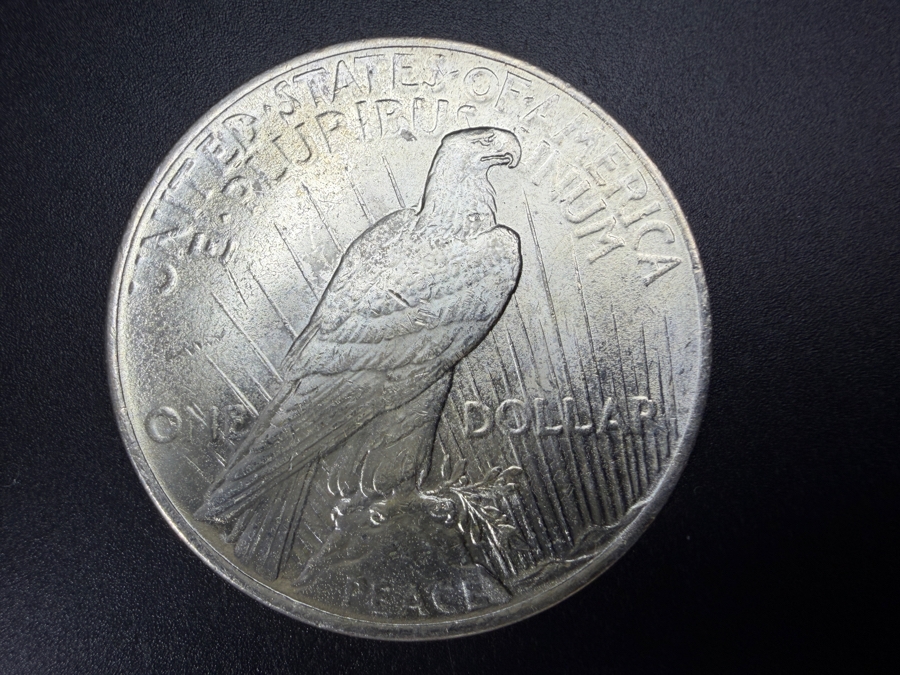 1922 Brilliant Uncirculated Peace Silver Dollar [Photo 3]