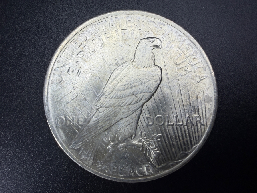 1922 Brilliant Uncirculated Peace Silver Dollar [Photo 4]