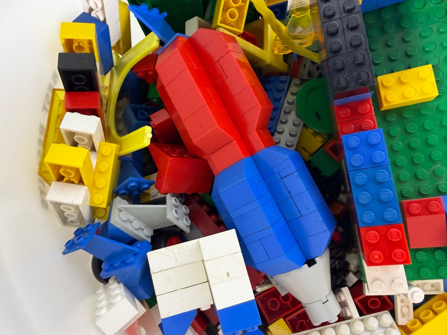 Bucket of Vintage Legos [Photo 6]
