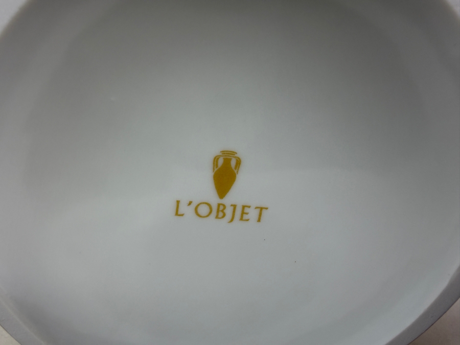  L'Objet Leopard Candle Featuring a Porcelain Design with 24K Gold Accents and a Gold-plated Leopard Finial 4.75H Retails $195 [Photo 5]