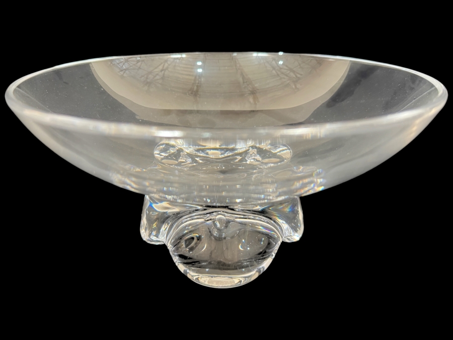 Steuben John Dreves Mid-Century Modern Clear Fine Crystal Low Footed Centerpiece Bowl Featuring Four Hand-Formed Scroll Feet 9.5'W X 4.5'H