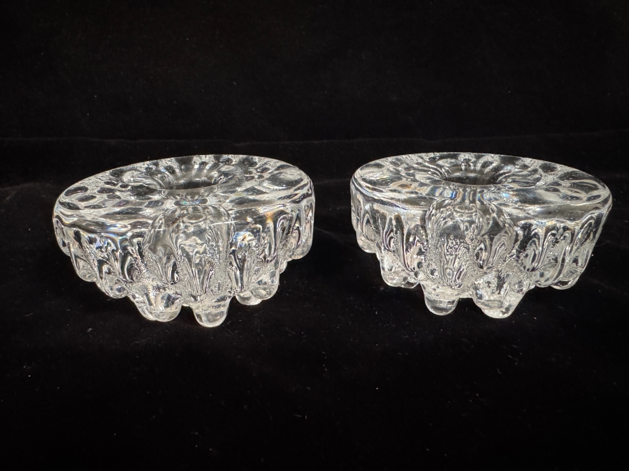 Viking Glass Mid-Century Modern Clear Textured Art Glass Fostoria Style Candle Holders - Set Of 2 3.5'W X 1.75'H [Photo 2]