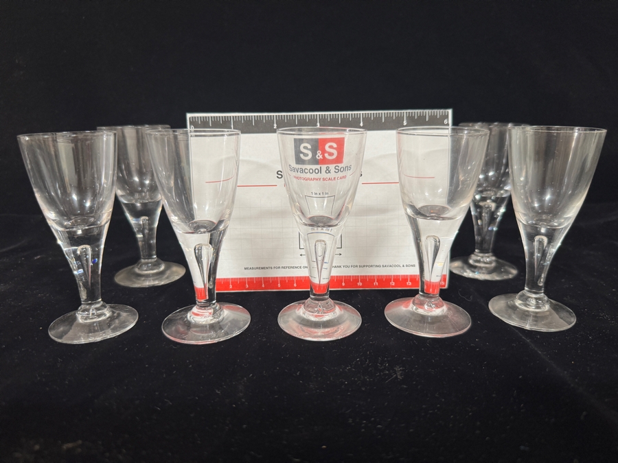Set of 10 Vintage Panel Cut Glass Cordial Aperitif Glasses 4'H [Photo 6]