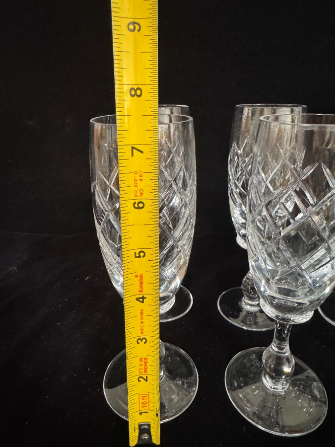 Set of 5 Vintage Criss Cross Cut Lead Crystal Toasting Flute Glasses 7.25'H [Photo 4]