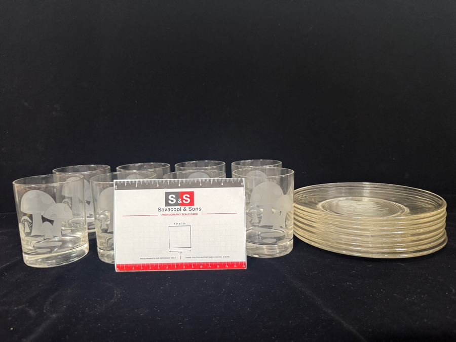 Vintage 1970s Cottagecore Frosted White Mushroom Pattern Clear Glass Tumbler And Snack Plate Set Plates: 8'W Glasses: 4'H [Photo 7]