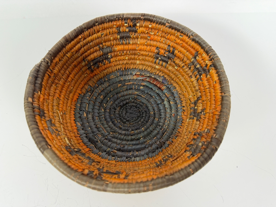 Vintage Hand-woven Coiled Basket Bowl 7'W X 3.25' [Photo 3]