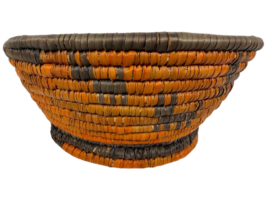 Vintage Hand-woven Coiled Basket Bowl 7'W X 3.25'