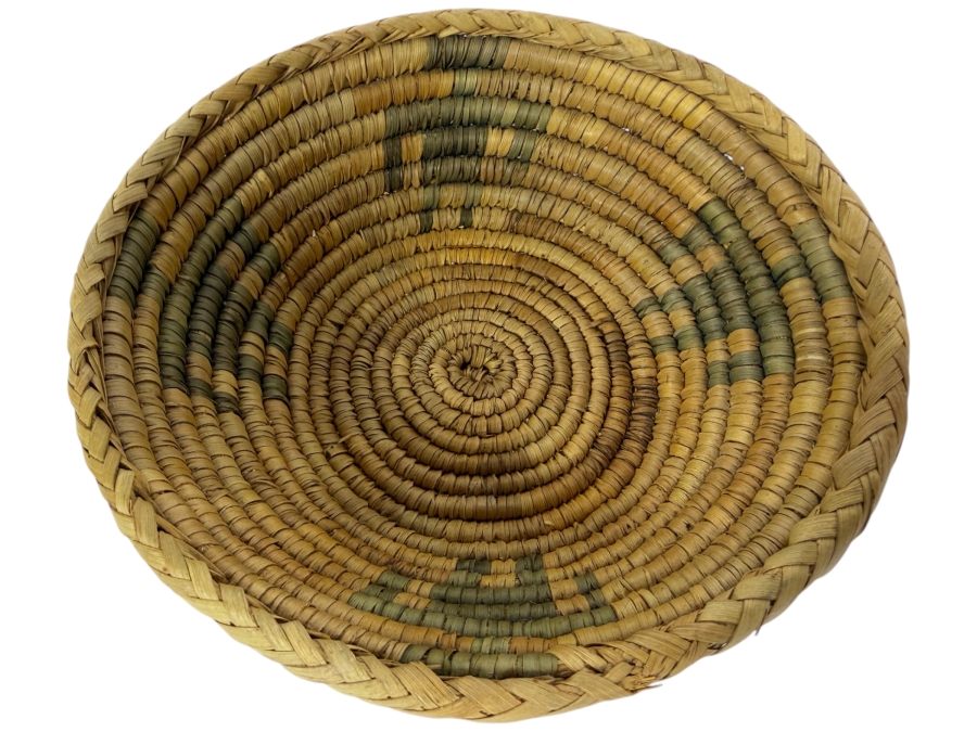 Vintage Hand-woven Coiled Basket Bowl 6.5'W X 2'H