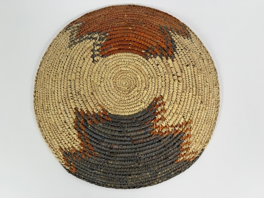 Vintage Hand-woven Coiled Basket Bowl 13'W X 2'H [Photo 5]