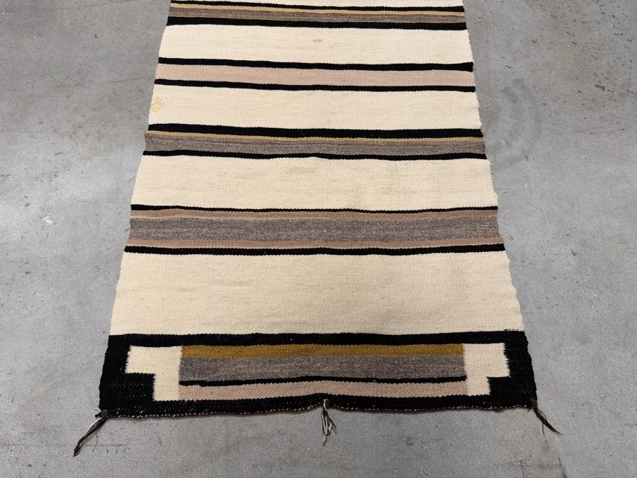 Vintage Native American Handmade Navajo Saddle Blanket Rug 31' X 61' [Photo 4]