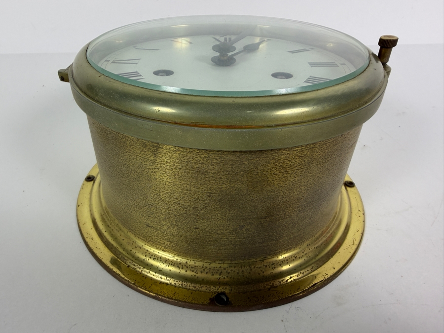 Vintage Schatz Royal Mariner Mechanical Key-wind Ship's Bell Clock Featuring a Solid Brass Case [Photo 5]