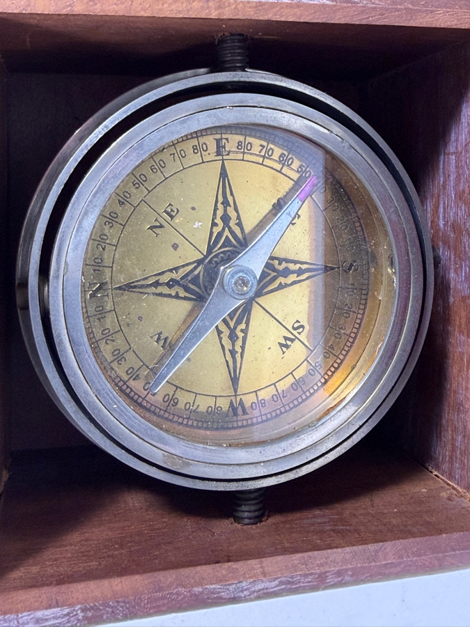 Vintage Marine Gimbaled Brass Compass In Fitted 4' Hardwood Box [Photo 2]