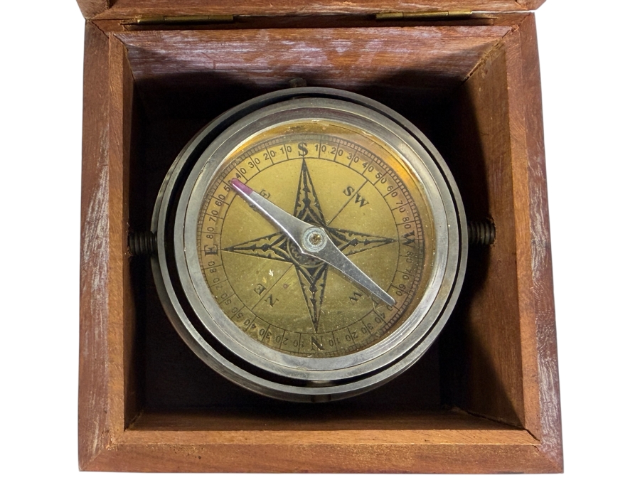 Vintage Marine Gimbaled Brass Compass In Fitted 4' Hardwood Box
