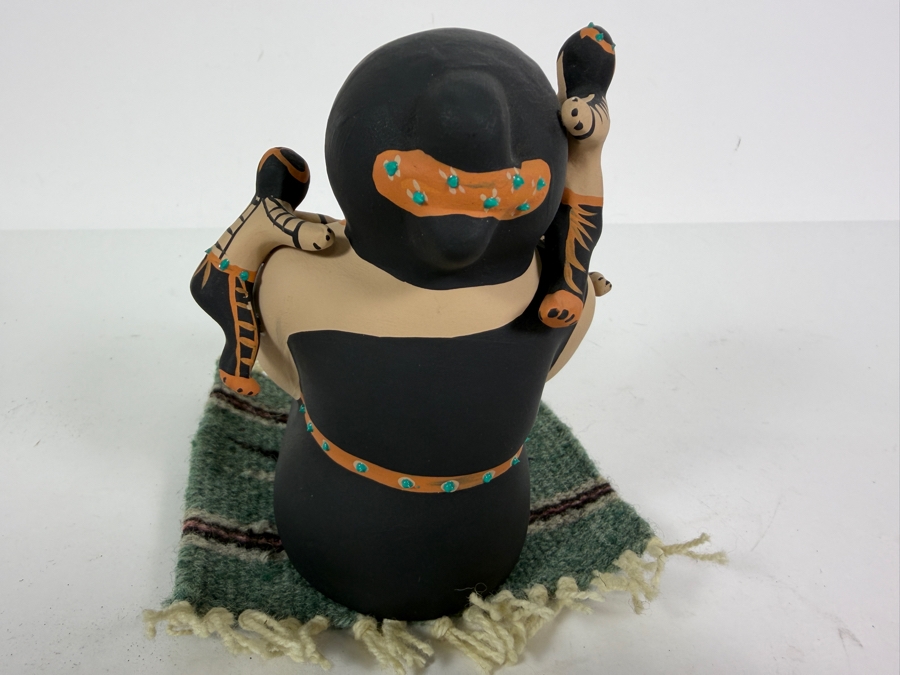 Vintage Teresita Ortiz Signed Chimayo New Mexico Native American Pottery Storyteller Figurine Dated 10/99 5' X 5' [Photo 6]