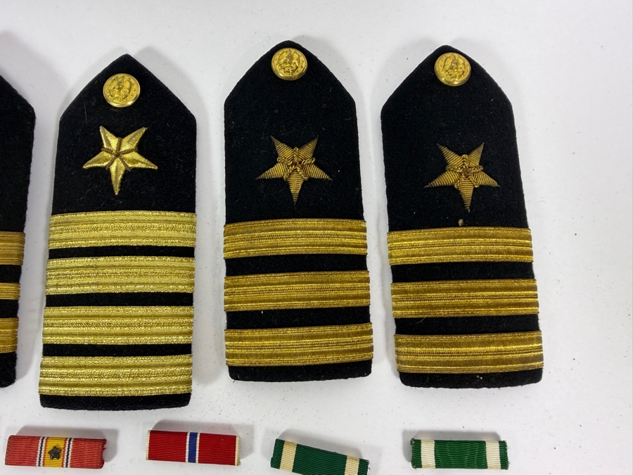 Large Collection Of Vintage US Navy Captain Shoulder Boards And Assorted Uniform Ribbon Bars [Photo 5]
