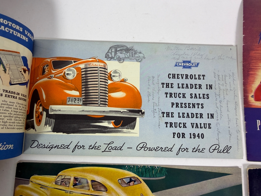 Collection Of Four Original Vintage 1940 Automotive Sales Brochures For Chevrolet Packard Plymouth And De Soto [Photo 6]