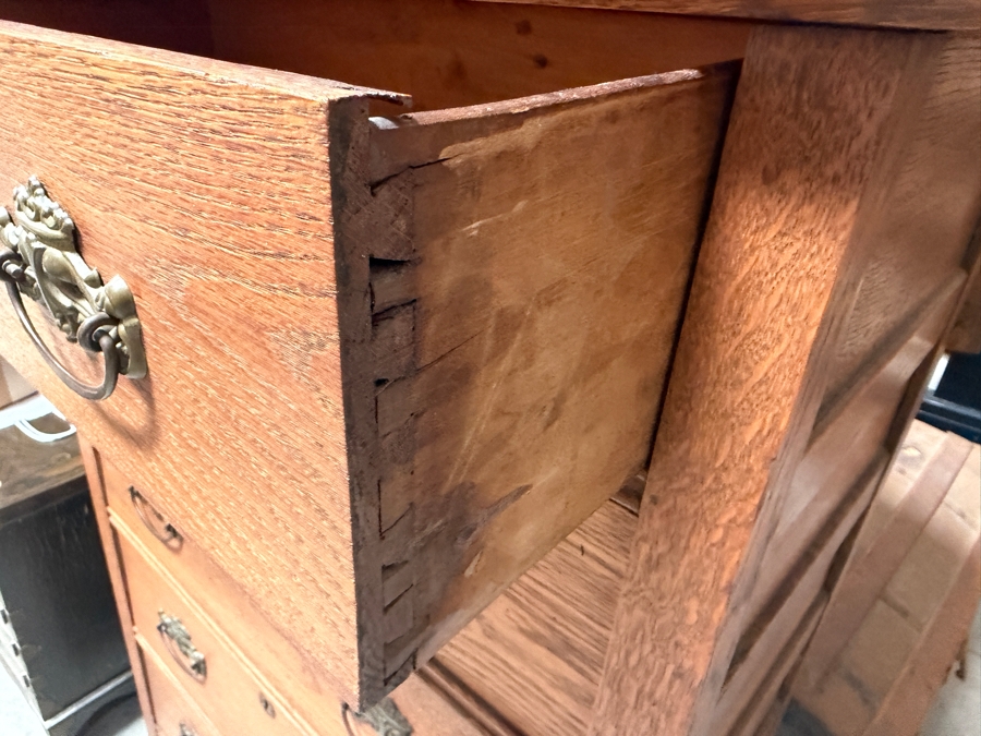 American Late Victorian Tiger Oak Five Drawer Tallboy Dresser Chest With Carved Palmette Splashback 30'W X 16.5'D X 54'H [Photo 3]