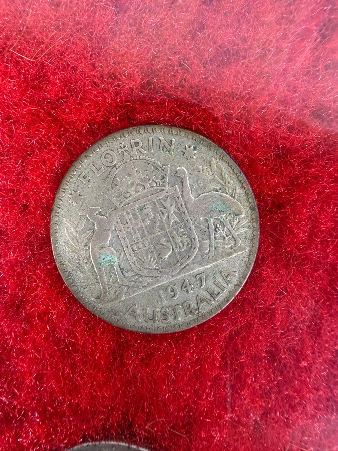 Framed Mixed Collection Of Vintage Australian Pre-Decimal And Great Britain Coins [Photo 6]