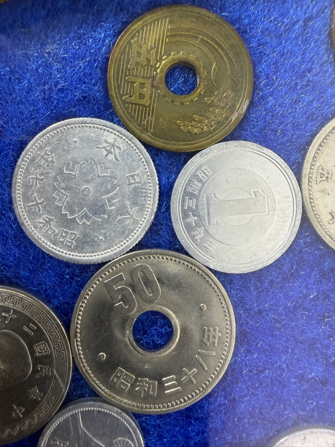 Framed Mixed Collection Of Vintage Asian Circulating Coins Featuring Japanese Yen and Republic of China Taiwan Dollars [Photo 10]