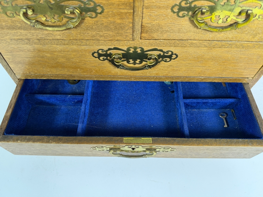 Vintage Japanese Meiji Style Miniature Oak Tansu Jewelry Chest Interior Blue Velvet Lined 15'W X 7.5'D X 9.5'H [Photo 5]