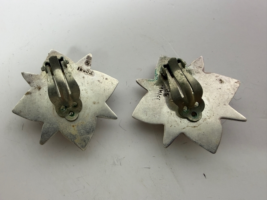 Pair Of Vintage Mexican Sterling Silver Starburst Blossom Clip On Earrings Cabochon Malachite Gemstone Centers 23.5g [Photo 3]