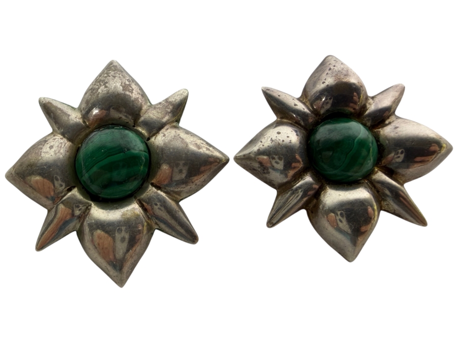 Pair Of Vintage Mexican Sterling Silver Starburst Blossom Clip On Earrings Cabochon Malachite Gemstone Centers 23.5g