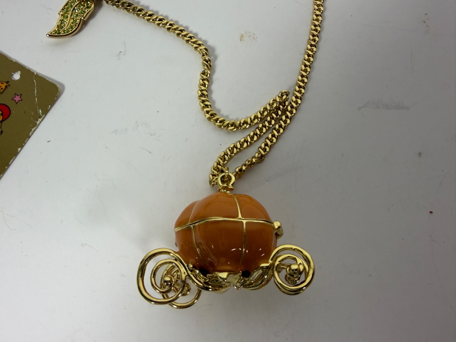 Ten-Piece Disney Jewelry Lot [Photo 9]