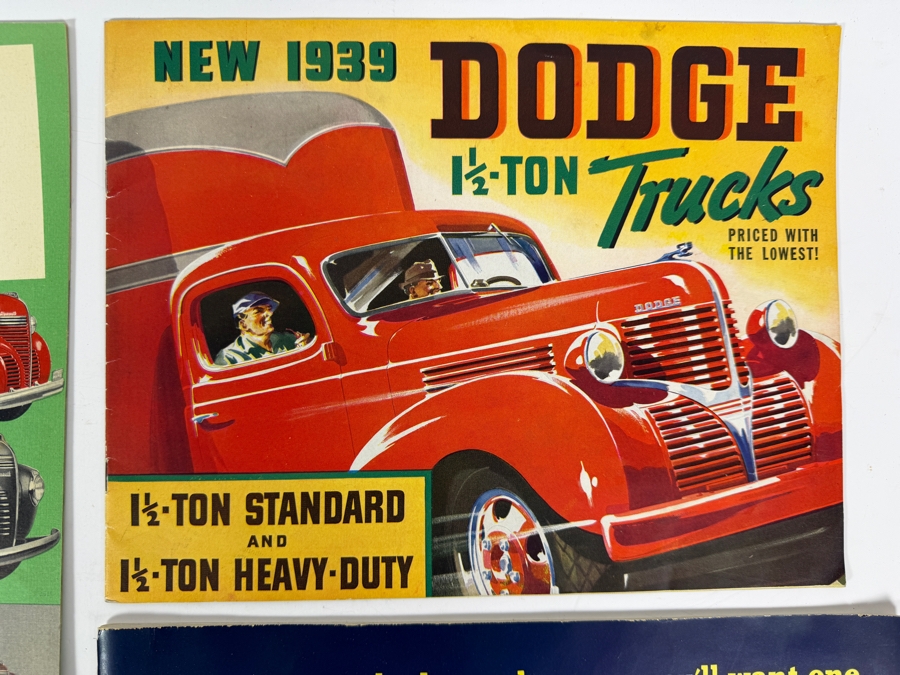 Lot Of Four Vintage 1939 To 1940 American Automotive Sales Brochures Including Plymouth Commercial Cars Dodge Trucks Graham And Packard One-Ten And One-Twenty [Photo 2]