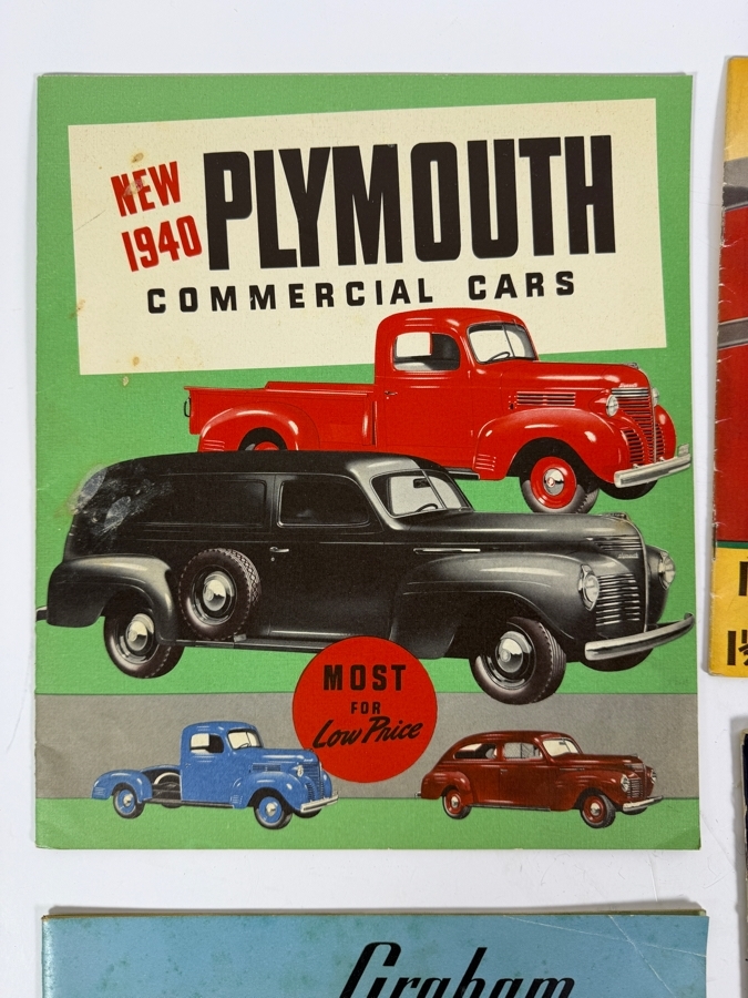 Lot Of Four Vintage 1939 To 1940 American Automotive Sales Brochures Including Plymouth Commercial Cars Dodge Trucks Graham And Packard One-Ten And One-Twenty [Photo 8]