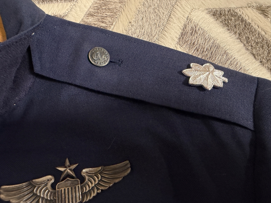 Just Added - William 'Buster' McGee USAF Officer's Service Dress Uniform with Multi-row Ribbon Bar, Senior Parachutist Wings, Senior Pilot Badge and Jacket [Photo 5]