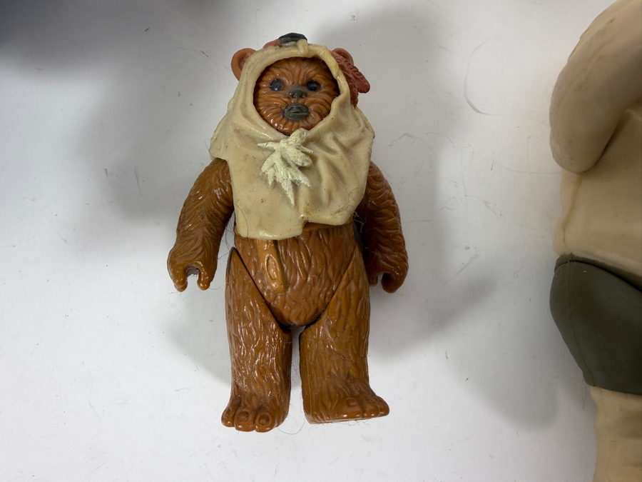 (7) Vintage Kenner Star Wars Action Figures Dated 1977-1983 and (1) Vintage 1981 Mattel Masters of the Universe Skeletor Action Figure [Photo 6]
