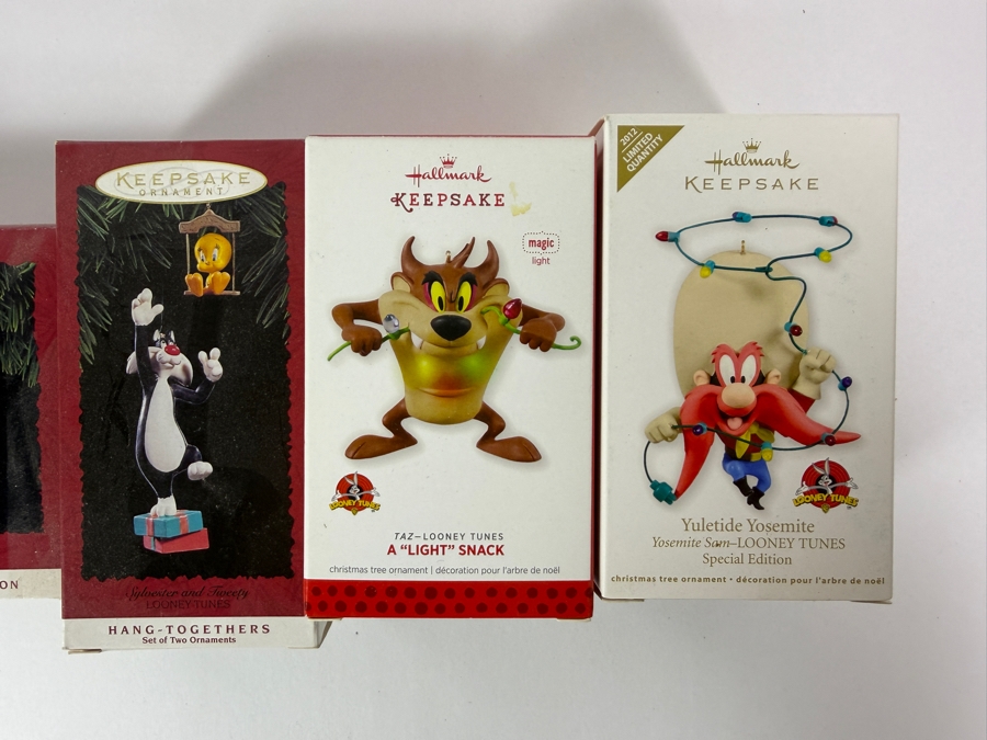 (5) New Hallmark Keepsake Looney Tunes Collection Christmas Ornaments [Photo 2]