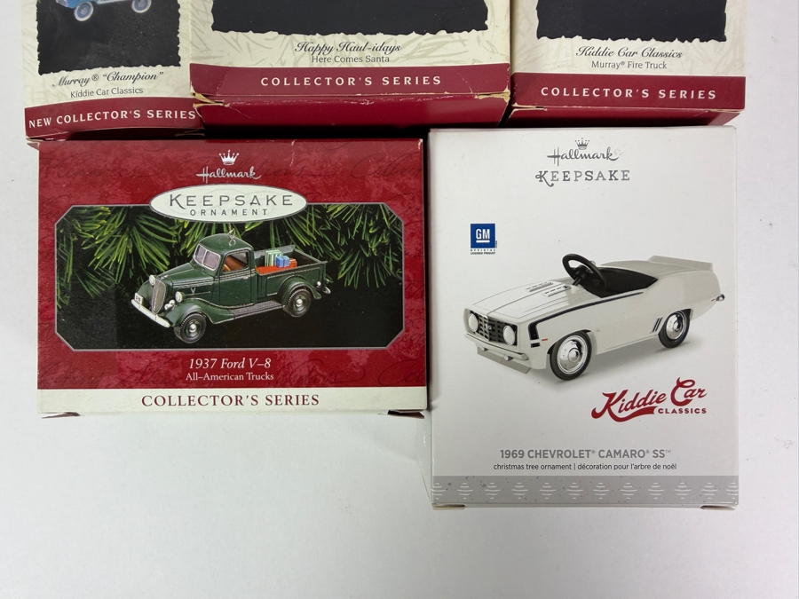 (5) New Hallmark Keepsake Christmas Ornaments [Photo 3]