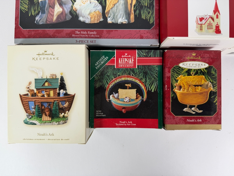 (6) New Hallmark Keepsake Christmas Ornaments [Photo 4]