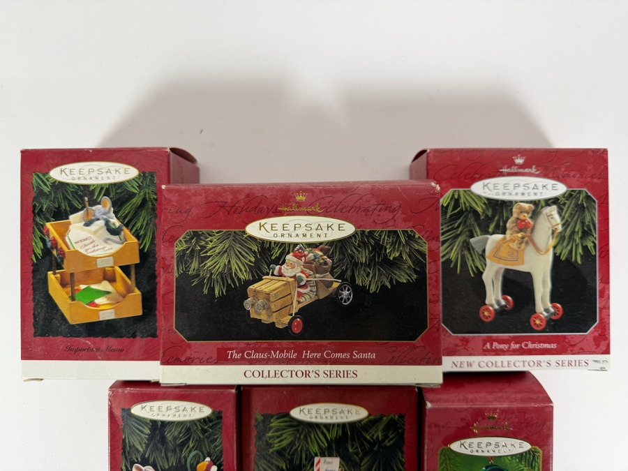(6) New Hallmark Keepsake Christmas Ornaments [Photo 2]