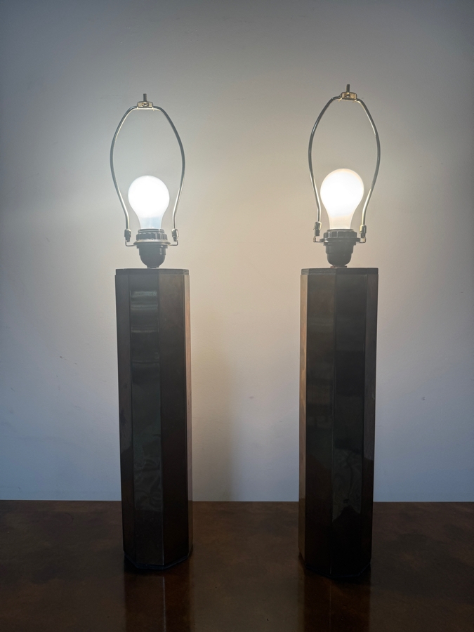 Pair Of Vintage 1980s Wildwood Art Deco Revival Octagonal Polished Brass Column Monolith Table Lamps 27'H [Photo 3]