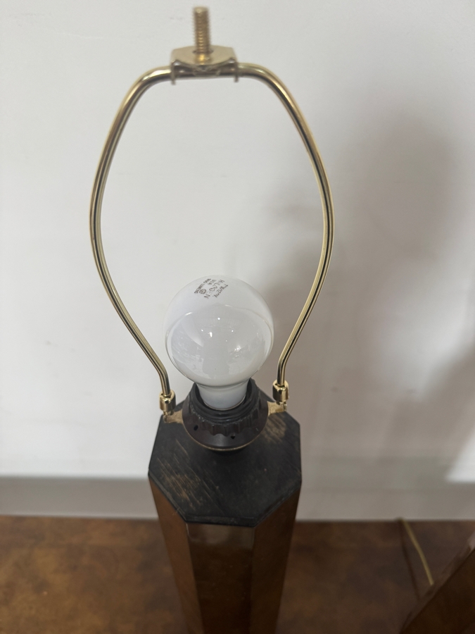 Pair Of Vintage 1980s Wildwood Art Deco Revival Octagonal Polished Brass Column Monolith Table Lamps 27'H [Photo 4]
