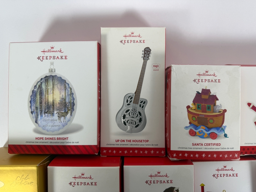 (13) New Hallmark Keepsake Christmas Ornaments [Photo 6]