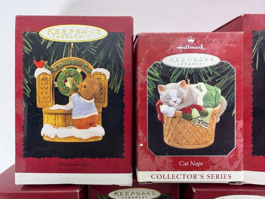 (12) New Hallmark Keepsake Christmas Ornaments [Photo 4]