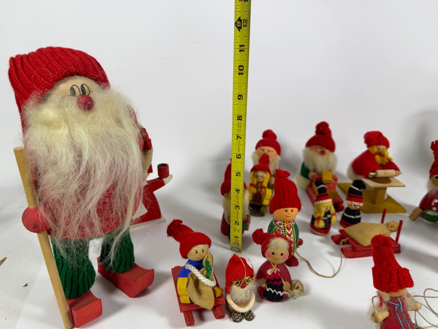 Collection of Vintage Ljungströms Christmas Handmade Wooden Figurines Made in Sweden [Photo 16]