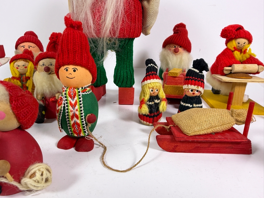 Collection of Vintage Ljungströms Christmas Handmade Wooden Figurines Made in Sweden [Photo 5]