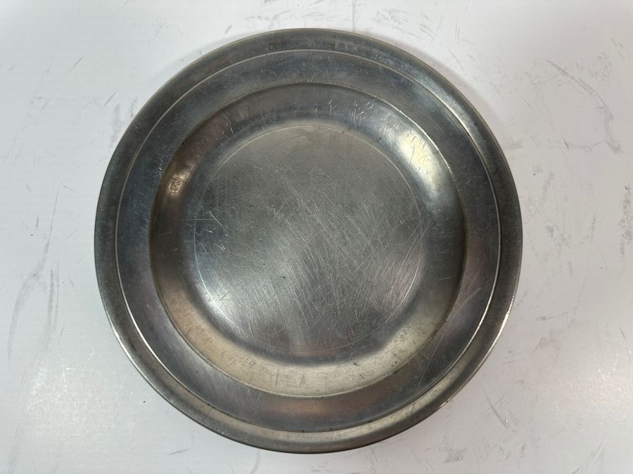 Antique English Pewter Dish Marked 'London' 8 3/8'D Appraised at $190 [Photo 3]