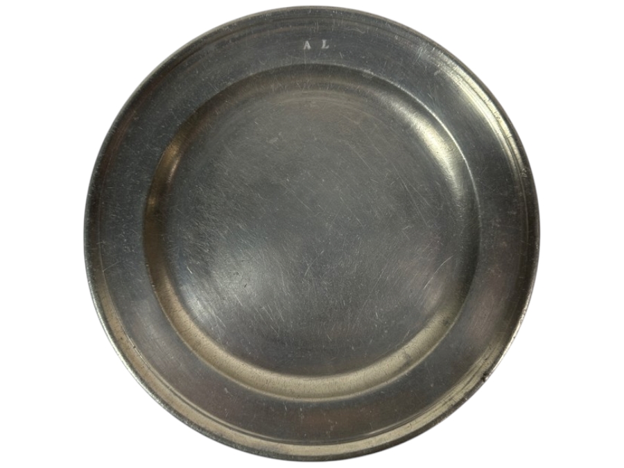 Antique English Pewter Robert & Thomas Porteus Plate Circa 18th Century Hallmarked 'Robert Porteus 1762' 9 3/8'D Appraised at $960