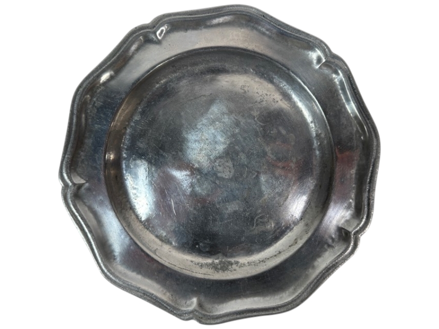 Antique Continental Pewter Plate with Scalloped Rim Marked 'RWP' 9 1/8'D Appraised at $680