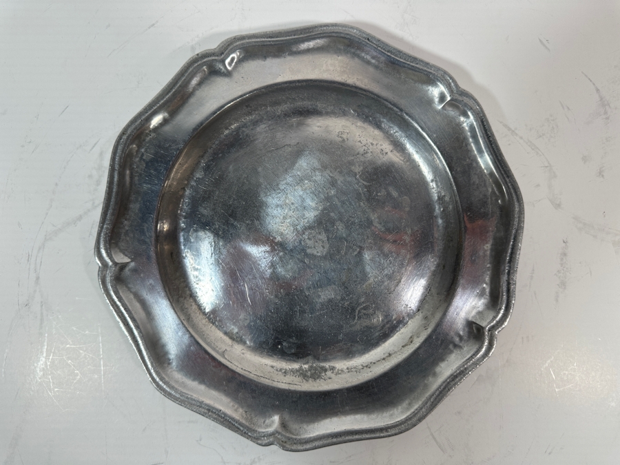 Antique Continental Pewter Plate with Scalloped Rim Marked 'RWP' 9 1/8'D Appraised at $680 [Photo 4]