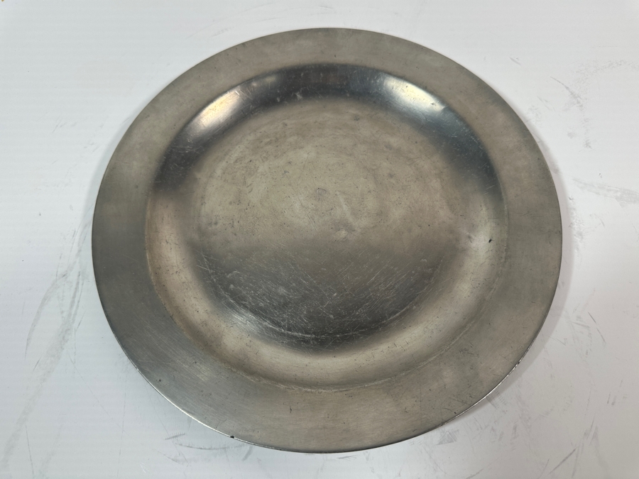 Antique English Pewter Plate 10 7/8'D Appraised at $665 [Photo 4]