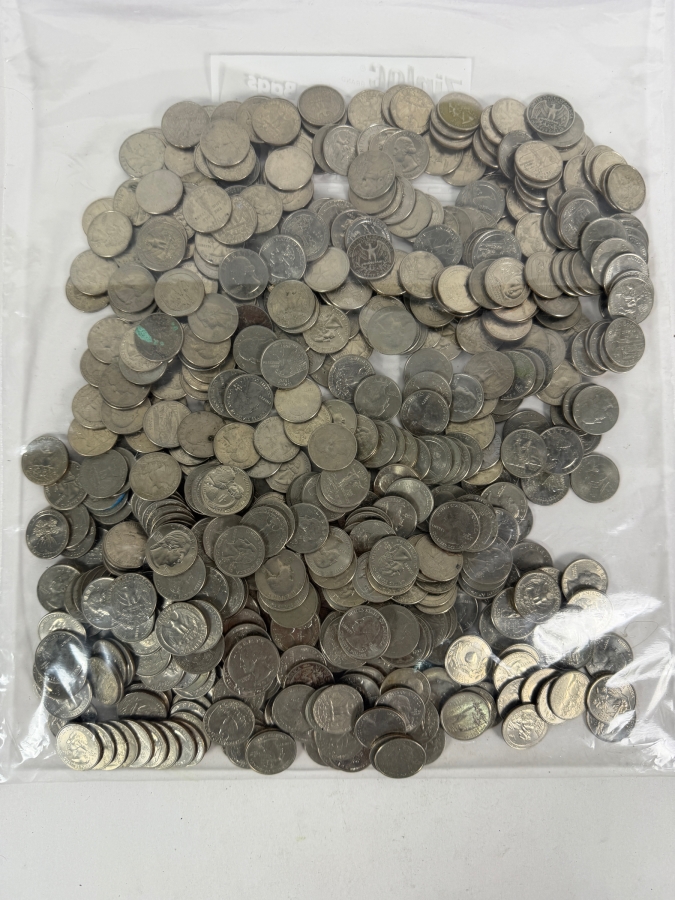 Large Bag of US Washington Quarters of Various Years 3,426g - Approximate Face Value of Quarters is $151