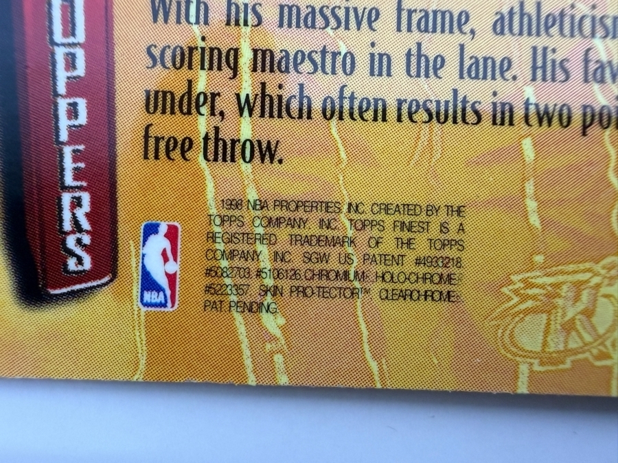 (4) 1997-98 Topps Finest Showstoppers NBA Basketball Trading Cards with Protective Coatings Featuring Charles Barkley, Reggie Miller, Chris Webber and Karl Malone [Photo 7]